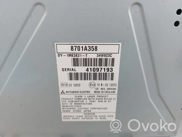 Mitsubishi Space Star Unité principale radio / CD / DVD / GPS 8701A358