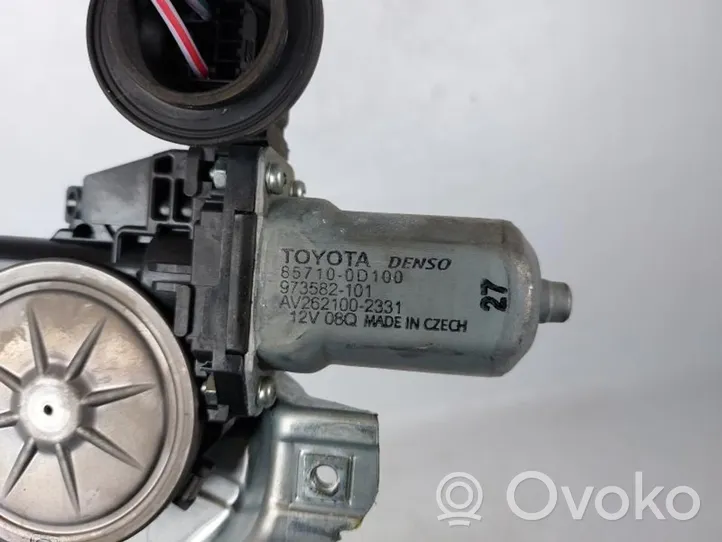 Toyota Yaris Regulador de ventanilla eléctrico de puerta delantera 698100D300