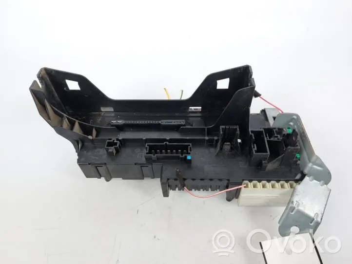 Mercedes-Benz C AMG W204 Module de fusibles 017187811