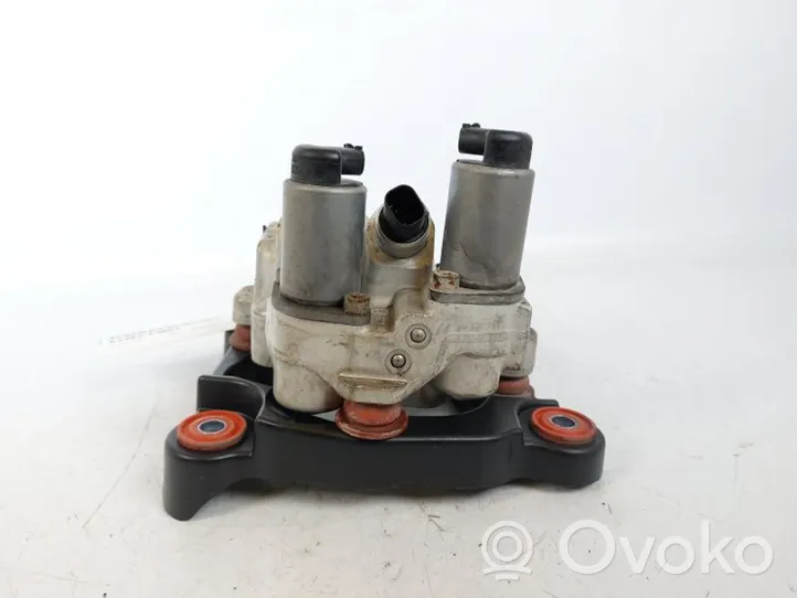 BMW 7 F01 F02 F03 F04 Compressore/pompa sospensioni pneumatiche 37146775258