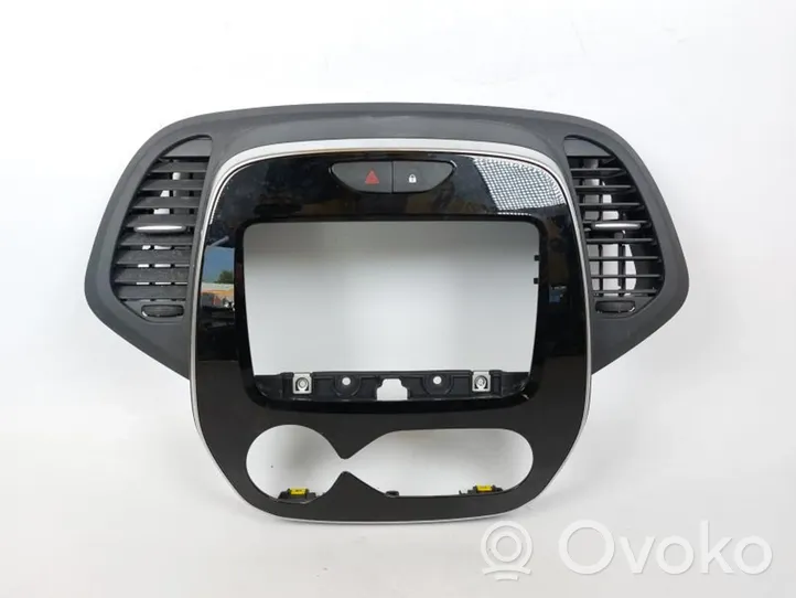 Renault Captur Inserti decorativi cornice della consolle centrale 682602532R