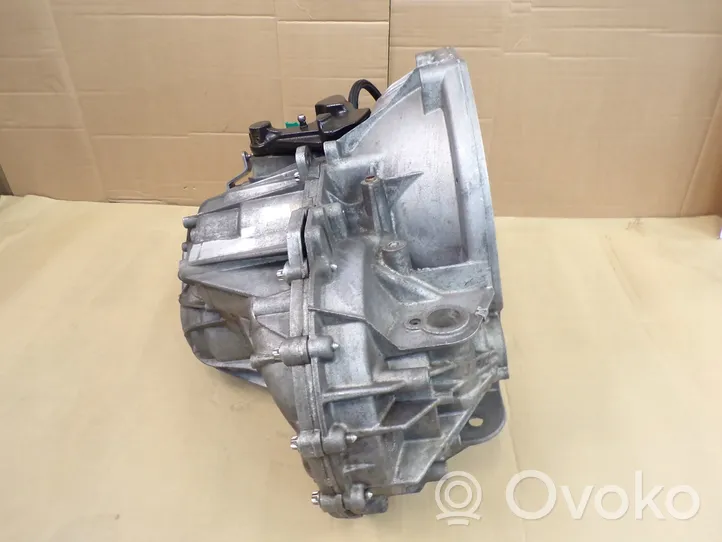 Opel Movano B Manual 6 speed gearbox PF6054