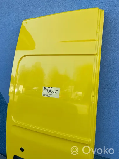 Opel Movano B Krovinių (bagažinės) durys 901210002R