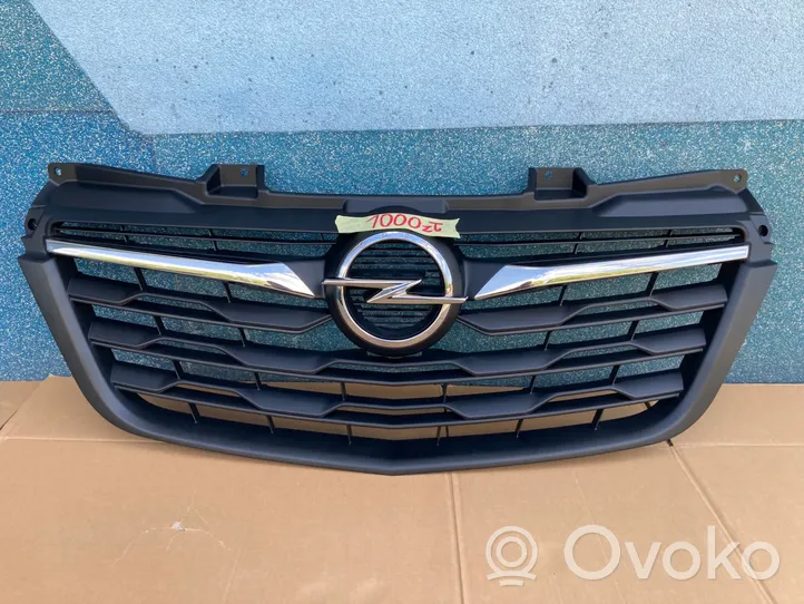 Opel Movano B Grille calandre supérieure de pare-chocs avant 623101602R