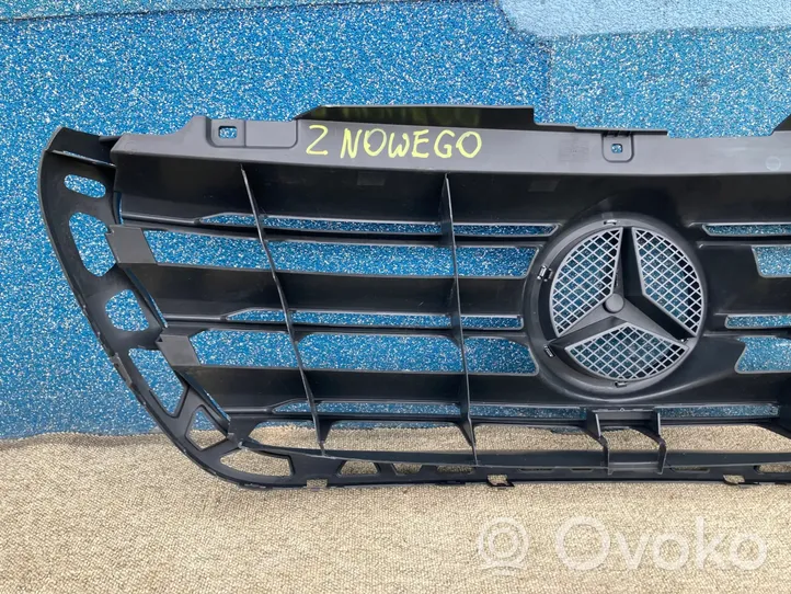 Mercedes-Benz Sprinter W907 W910 Front bumper upper radiator grill 9108852800