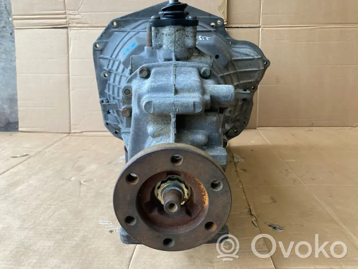 Ford Transit Boîte de vitesses manuelle à 5 vitesses 88VT7006AA