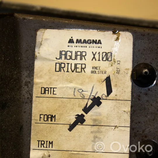 Jaguar XK8 - XKR Muut kojelaudan osat 