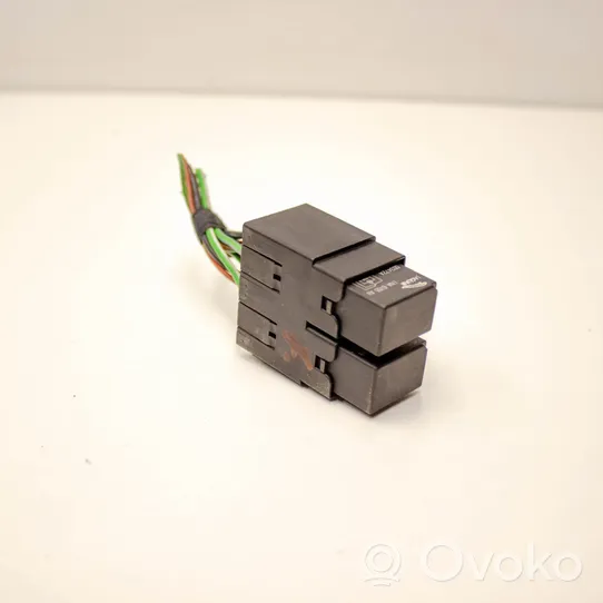 Jaguar XK8 - XKR Other relay LNA6705AB