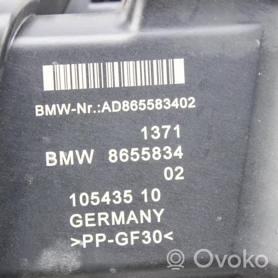BMW 5 G30 G31 Obudowa filtra powietrza 8655834