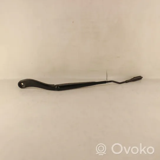 Ford Kuga III Windshield/front glass wiper blade LJ6B17527AA