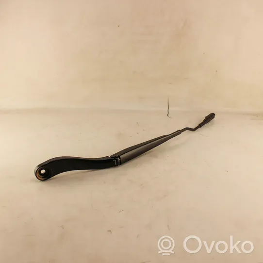 Ford Kuga III Windshield/front glass wiper blade LJ6B17527AA