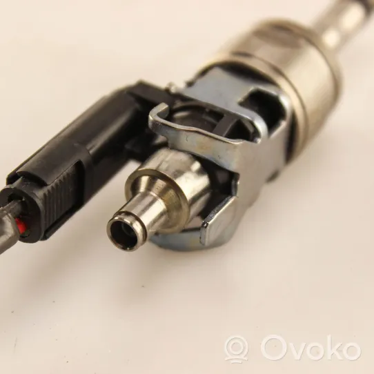 Volvo XC90 Fuel injector 31432778