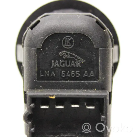 Jaguar XK8 - XKR Other switches/knobs/shifts LNA6465AA
