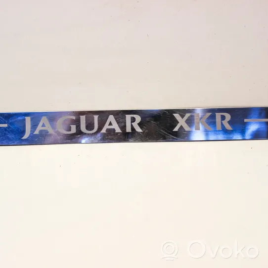 Jaguar XK8 - XKR (B) pillar trim (top) HJB6034BA