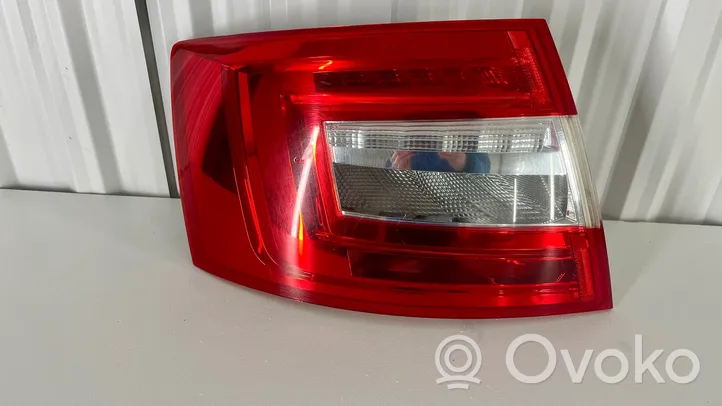 Skoda Octavia Mk3 (5E) Lampa tylna 18531101