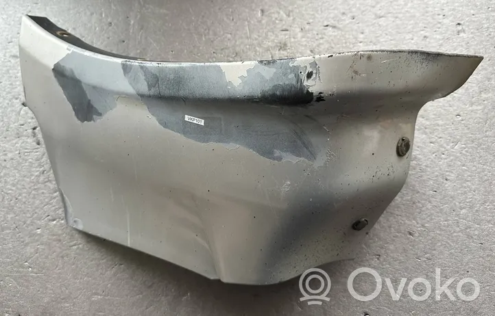 Mitsubishi Pajero Panel wykończeniowy błotnika MR438734