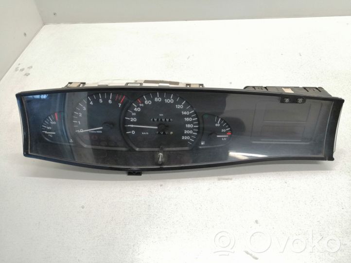 Opel Omega B1 Speedometer (instrument cluster) 90379233