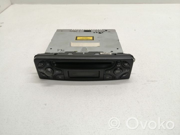 Mercedes-Benz C W203 Panel / Radioodtwarzacz CD/DVD/GPS A2038201786