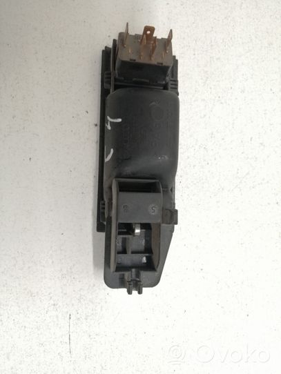 Audi 100 S4 C4 Maniglia interna per portiera anteriore 4A0837020A