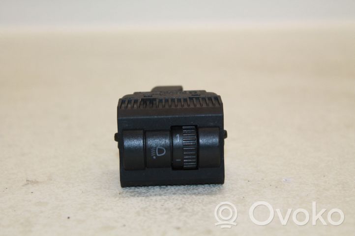 Volkswagen Polo IV 9N3 Headlight level height control switch 600941333B