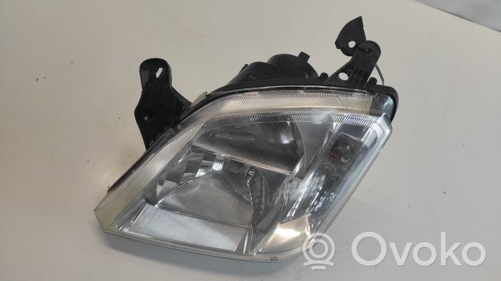 Opel Meriva A Phare frontale 93321052