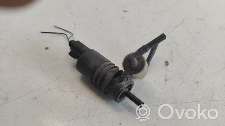 Audi A6 Allroad C5 Windscreen/windshield washer pump 1J0973722