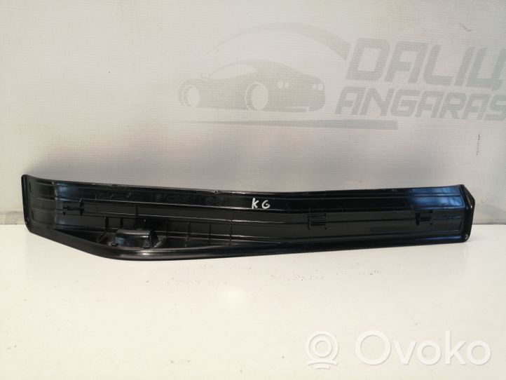 BMW 3 E46 Takaoven kynnyksen suojalista 51478196131