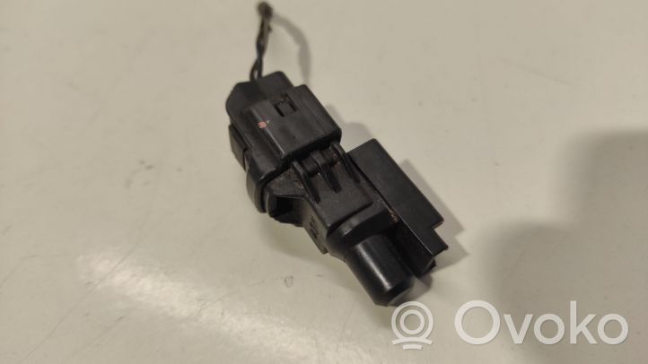 Subaru Outback Czujnik temperatury zewnętrznej 0775005191