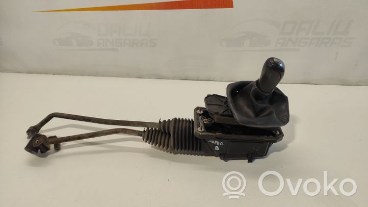 Skoda Superb B5 (3U) Palanca/selector de cambios (interno) 4B0711025E