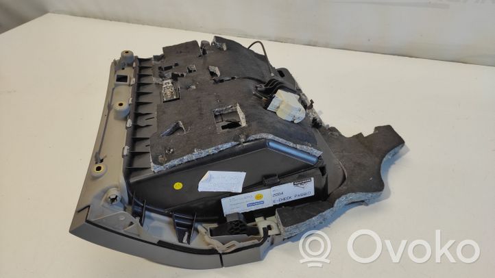 Audi A6 S6 C6 4F Glove box set 4F1857035