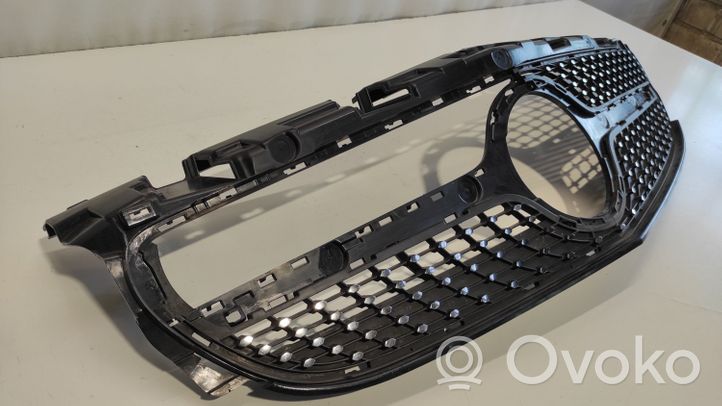 Mercedes-Benz SLK R172 Maskownica / Grill / Atrapa górna chłodnicy A1728881060