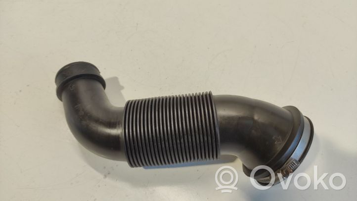 Audi A8 S8 D2 4D Turbo air intake inlet pipe/hose 4D0145747