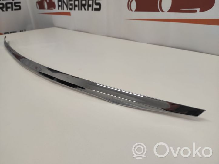 Mercedes-Benz E W213 Set rivestimento portellone posteriore/bagagliaio A2137573600