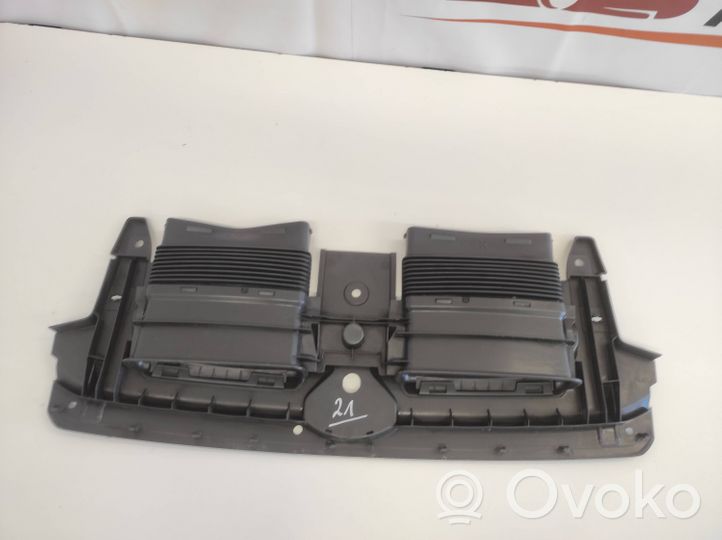 Audi Q7 4M Välijäähdyttimen ilmanohjauksen ilmakanava 4M0807081