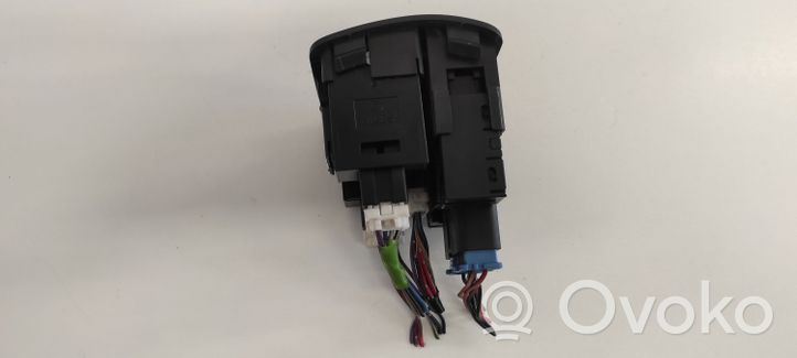 Subaru Outback Bouton de commutateur rétroviseur latéral 11A159911