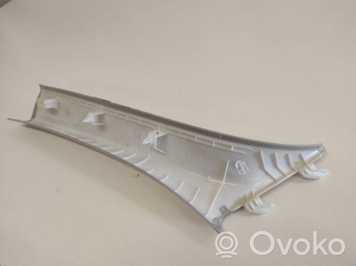 BMW 5 G30 G31 Rivestimento montante (D) (fondo) 51437384526