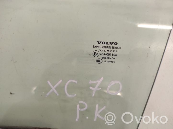 Volvo XC70 Front door window glass four-door 43R001106