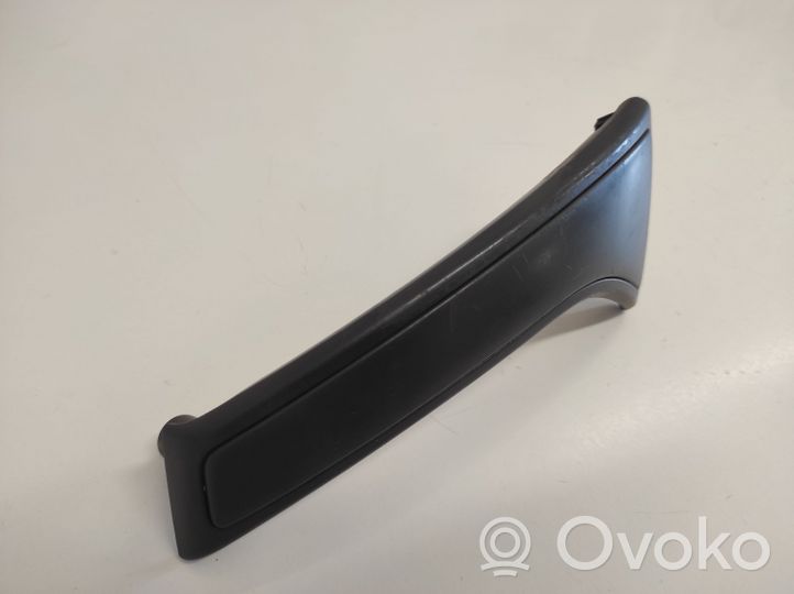 Volvo XC70 Front door interior handle 