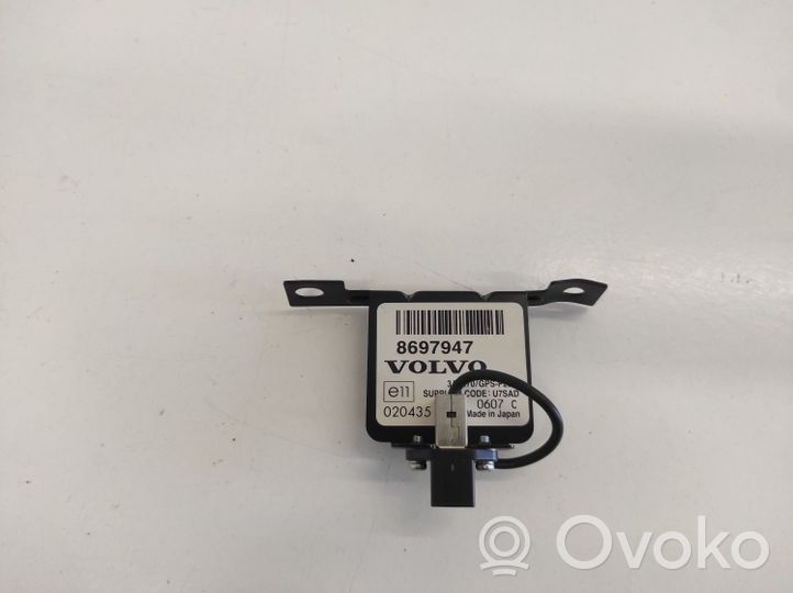 Volvo XC70 Antena GPS 8697947