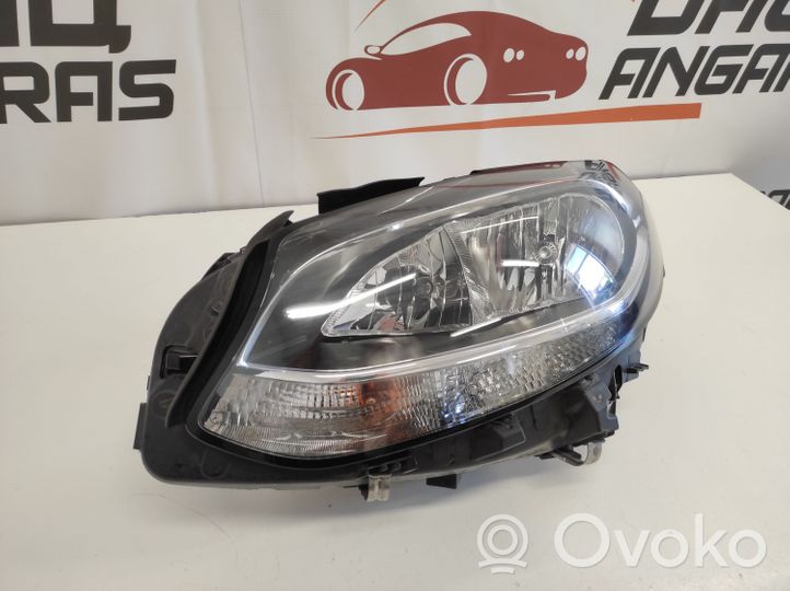 Mercedes-Benz B W246 W242 Передняя фара A2468205361