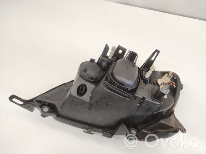 Mercedes-Benz ML W163 Lampa przednia 96323100