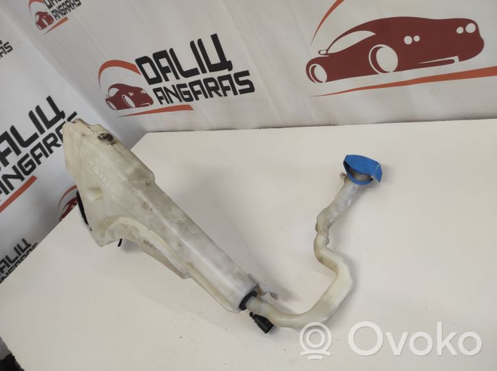 Volkswagen Touareg I Windshield washer fluid reservoir/tank 7L0955453D