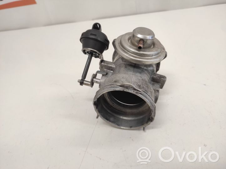 Volkswagen Touareg I Zawór EGR 070128070C