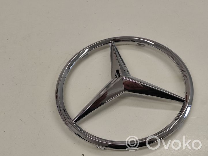 Mercedes-Benz E W213 Gamintojo ženkliukas A0008176007