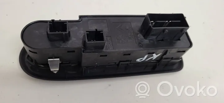 Peugeot 508 Electric window control switch 96659465
