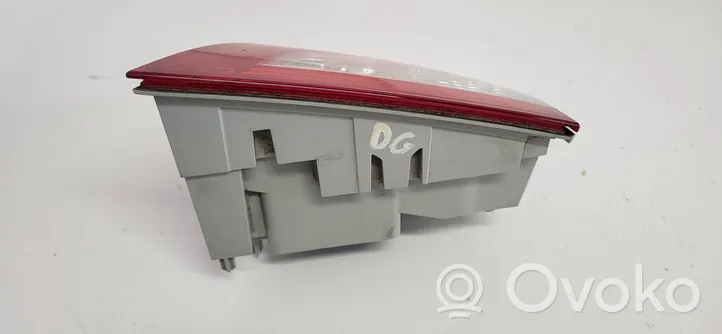 Peugeot 508 Glove box 