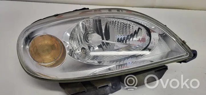 Citroen Saxo Lampa przednia 9636331680