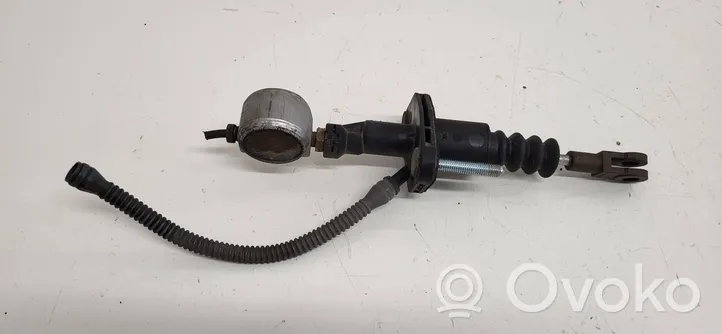 Opel Zafira A Clutch master cylinder 90581565