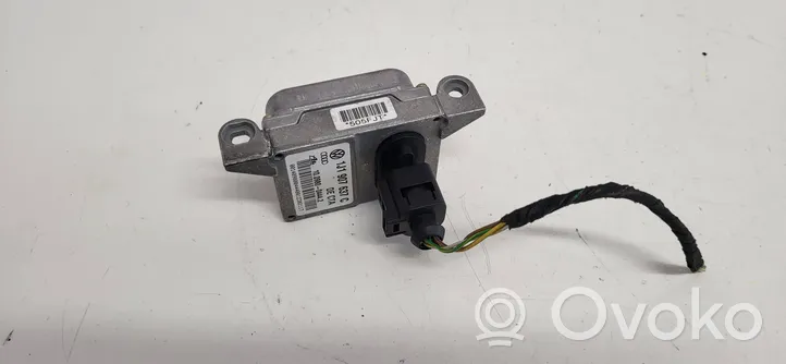 Volkswagen Golf IV Sensor ESP de aceleración de frecuencia del intermitente 1J0907655
