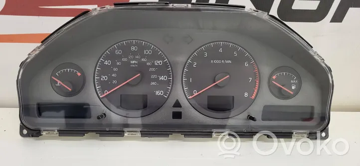 Volvo S60 Speedometer (instrument cluster) 8602473